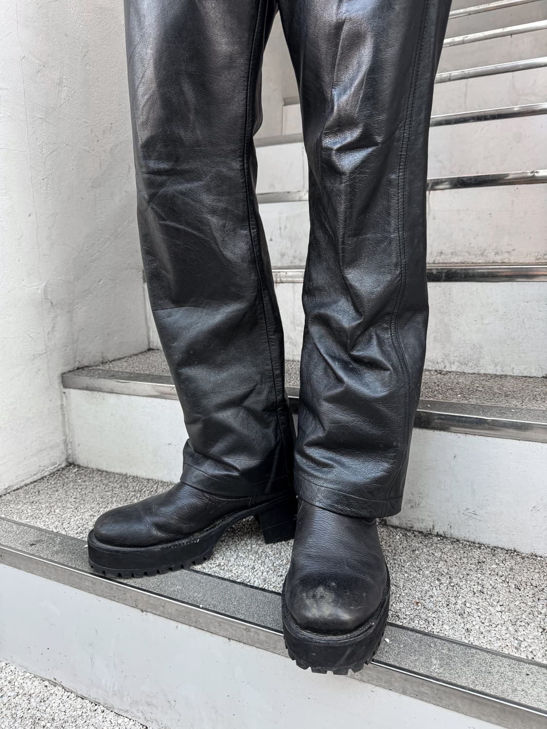 AVIREX – Black Leather Pants  상품이미지3