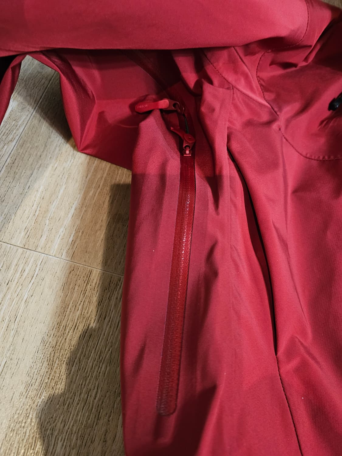 아크테릭스 알파 sv 자켓 윈드브레이커 m사이즈 상품이미지9