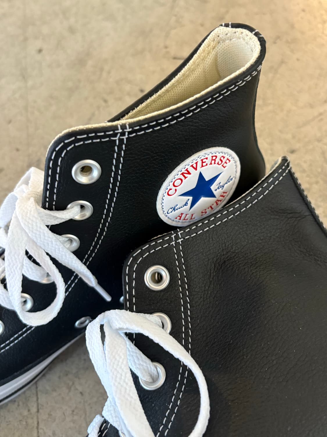 [275] 컨버스 척 올스타 하이 레더 새상품 상품이미지2