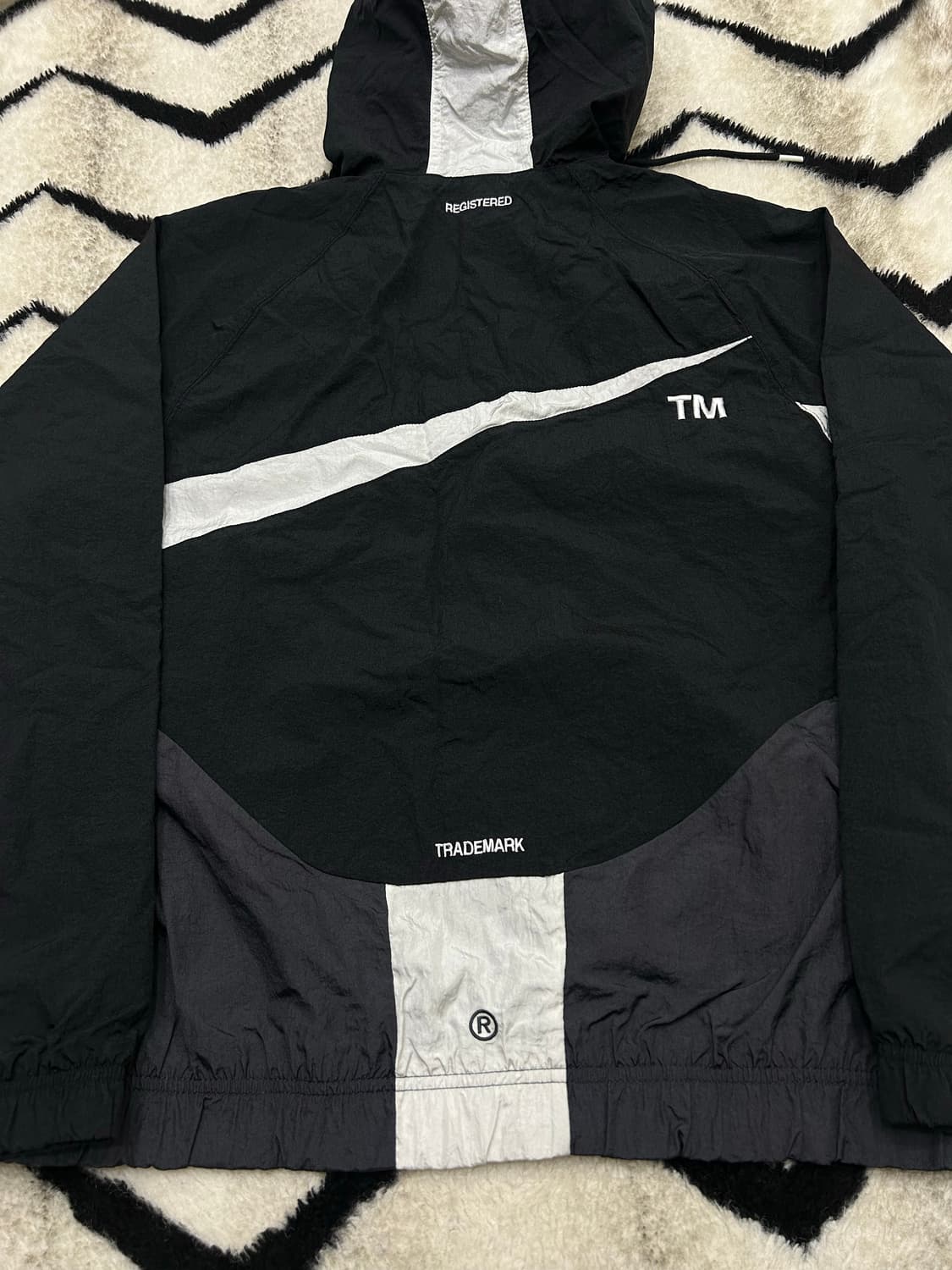 [M]나이키 빅스우시 후드 바람막이 상품이미지5