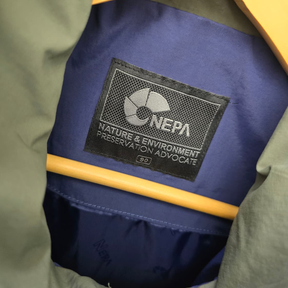 네파 남성 아웃도어 바람막이 자켓 네이비/카키 상품이미지3