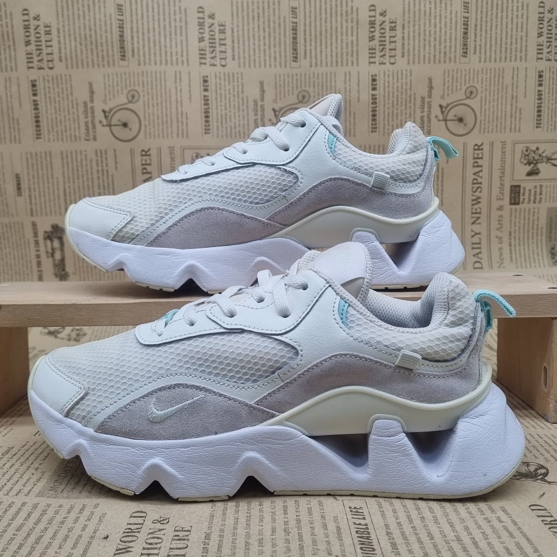 나이키 라이즈 365 2 여성운동화240 상품이미지1