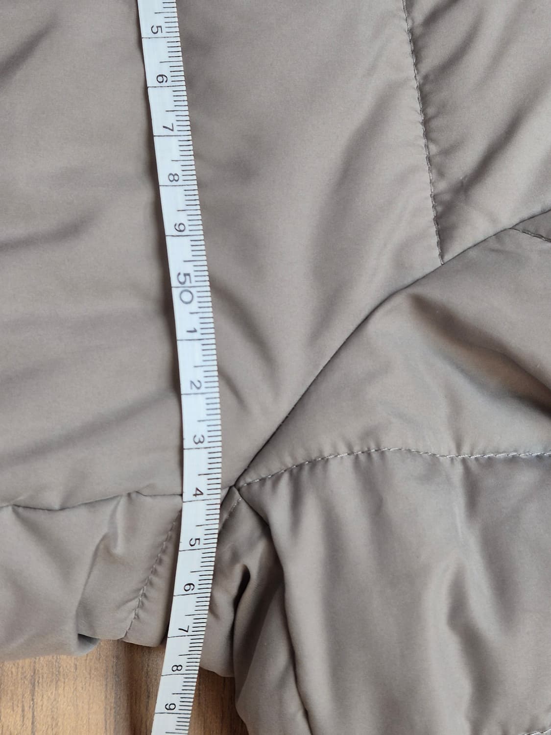 내셔널지오그래픽 경량 패딩 점퍼 XL사이즈 판매합니다. 색상은 OAK B 상품이미지7