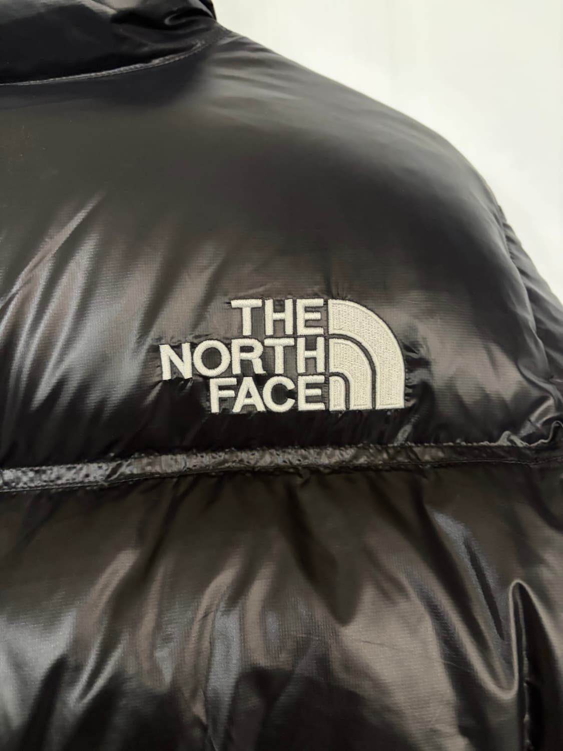 노스페이스 눕시 700 여성 숏패딩 블랙 L 상품이미지3