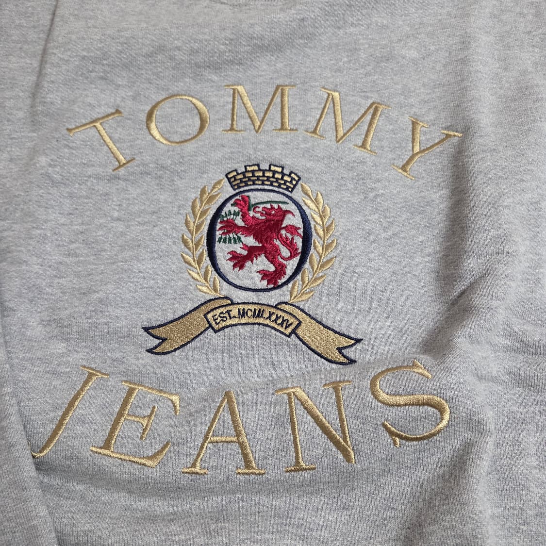 100~105 타미힐피거 맨투맨 스웻 상품이미지2