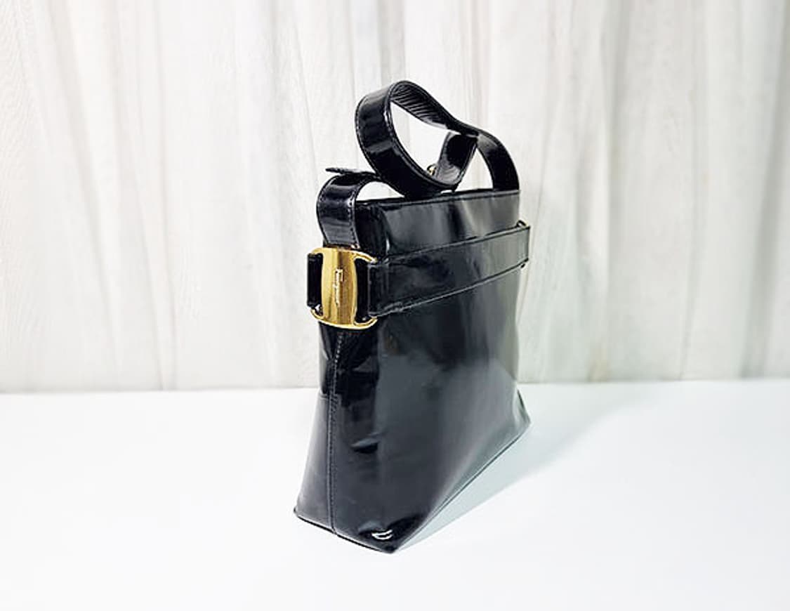 페라가모 숄더 상품이미지1