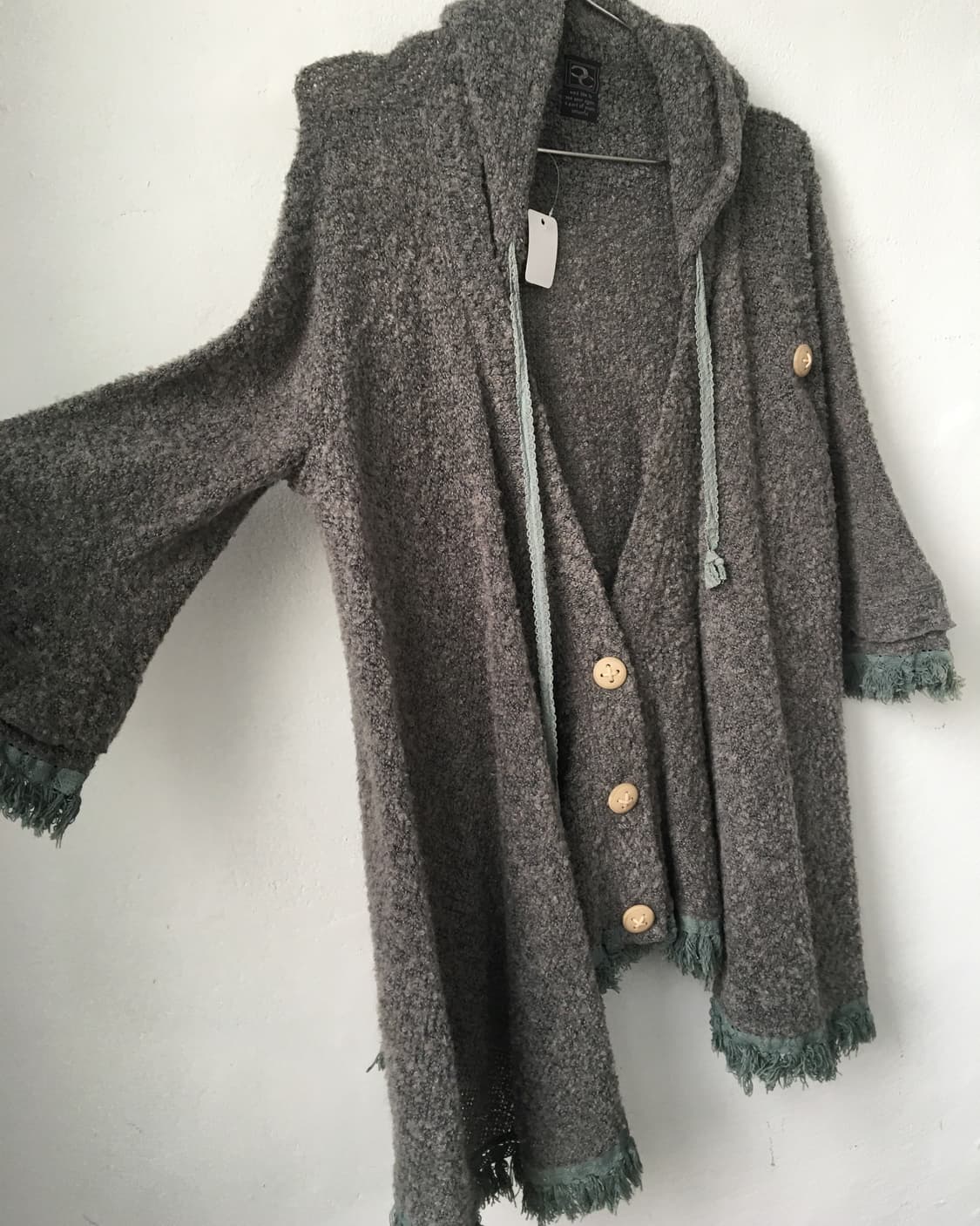 Fringe point hood knit cape cardigan 상품이미지5