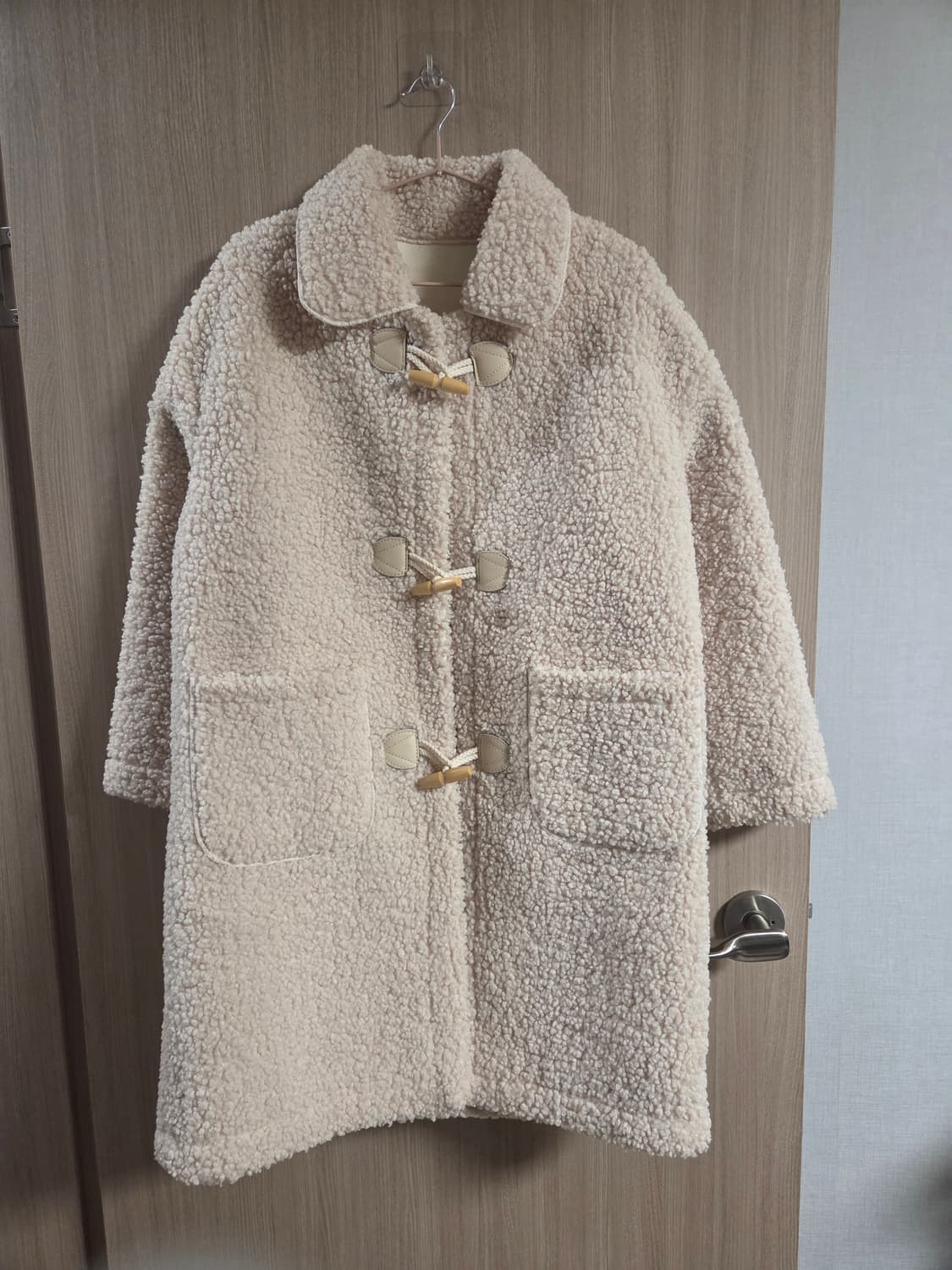 뽀글이 떡볶이코트 상품이미지1