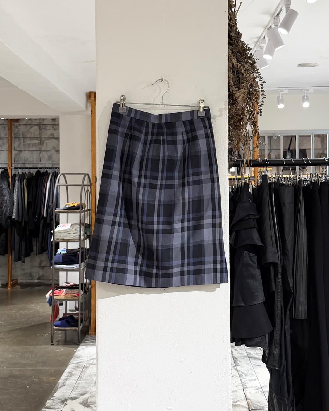 버버리 네이비 노바 체크 투버튼 자켓/스커트 (셋업)  상품이미지9