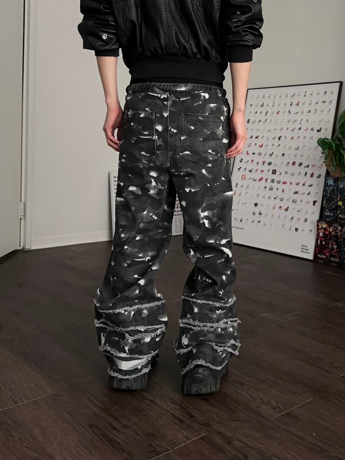 RHNDE 카모 새깅 리프드 플레어 진 상품이미지7