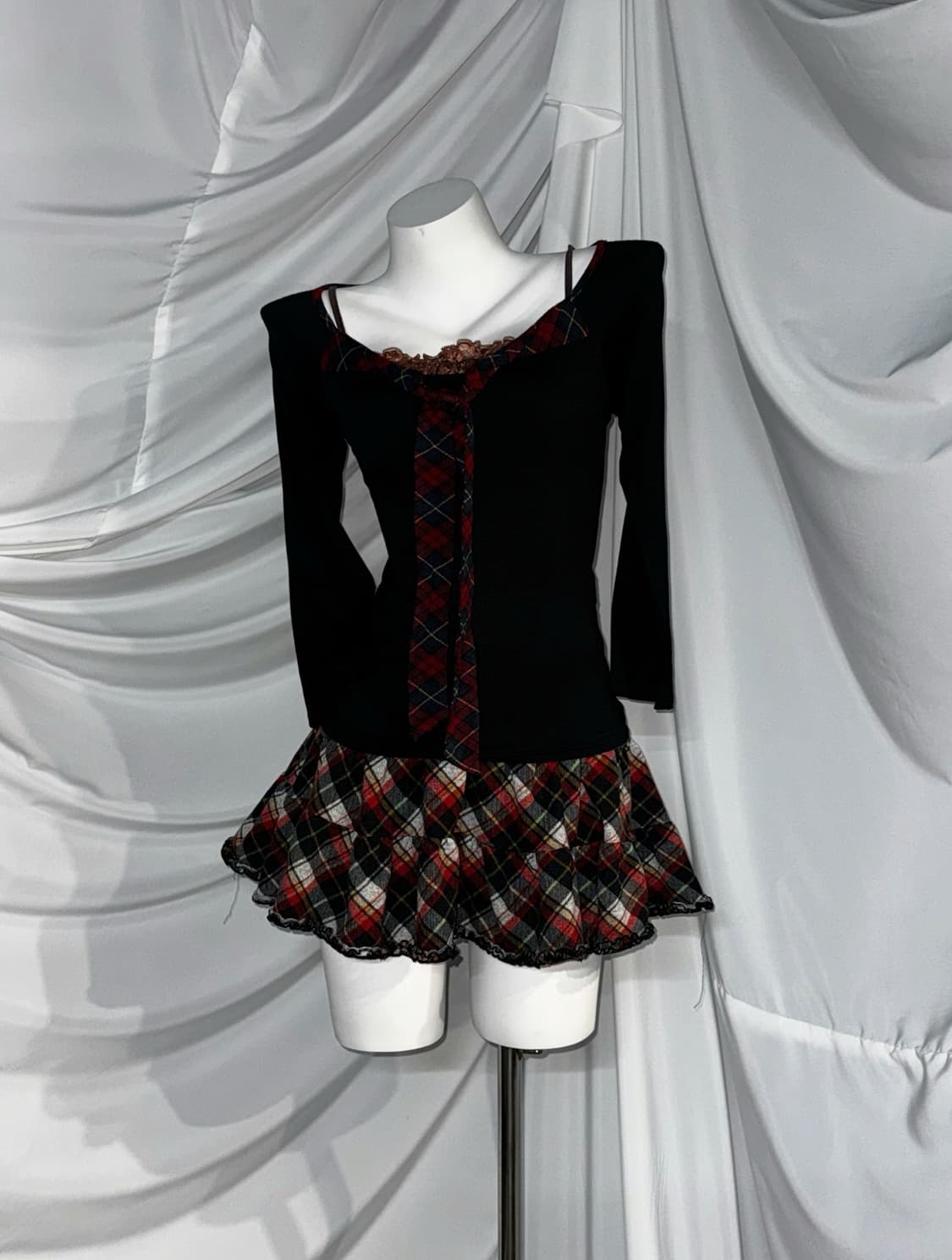 캐캐체 아무사복깔 무채색 레드체크 코디세트 상품이미지4