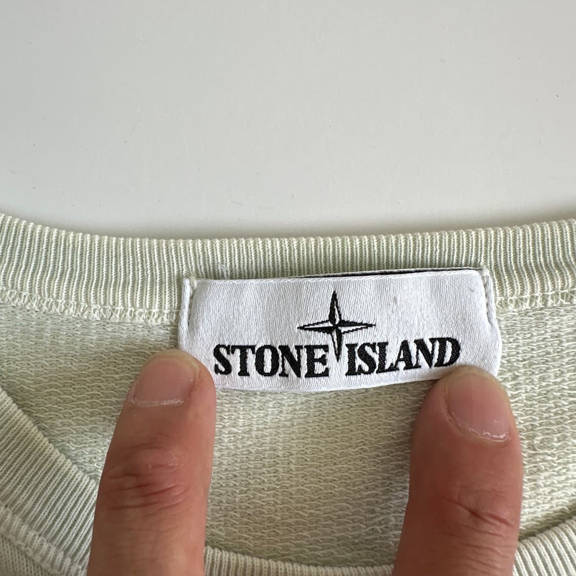 Stone island 스톤아일랜드 라임 와펜 니트 맨투맨 상품이미지6