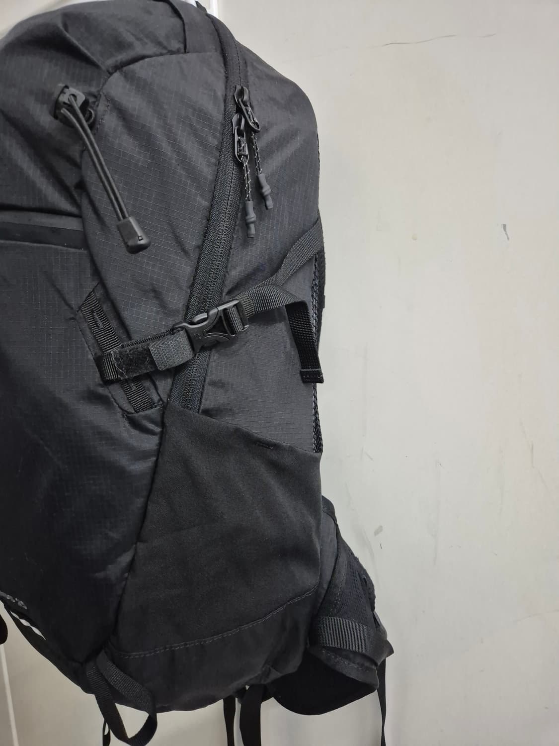 코오롱스포츠 제우스 25L 백팩 상품이미지2