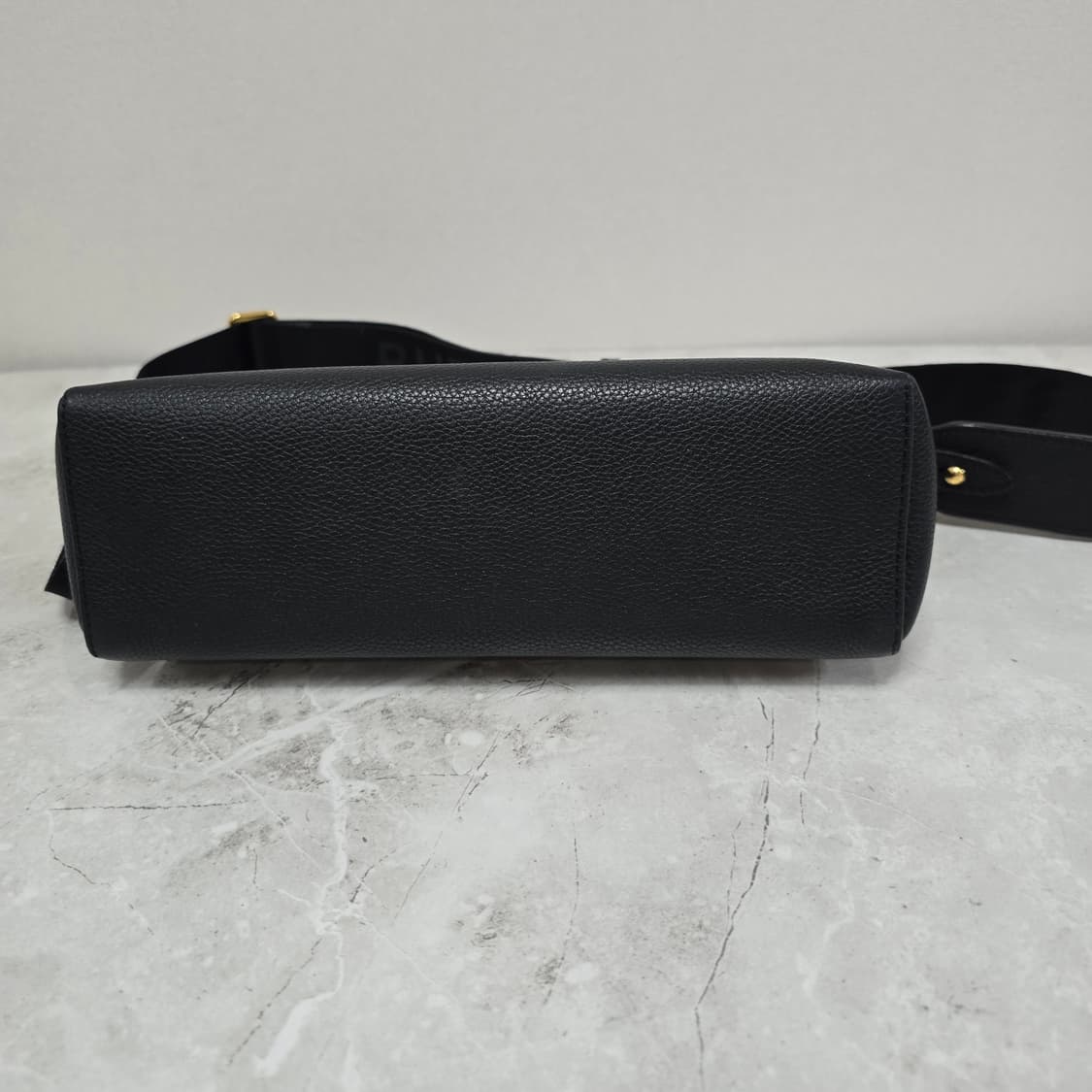 버버리 체크 노트 크로스백 판매 상품이미지5