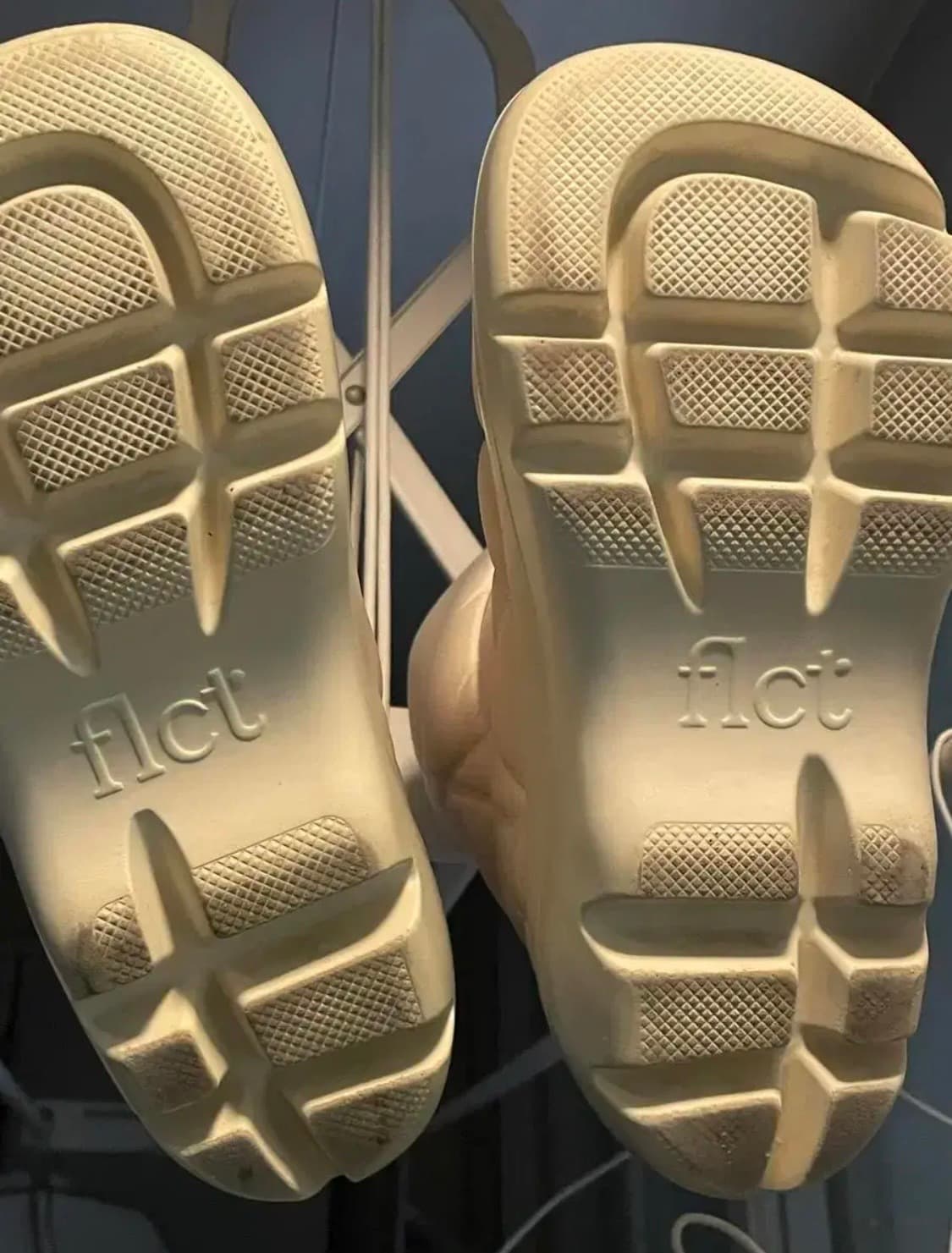 플러피시트러스 패딩부츠 아이보리  상품이미지3