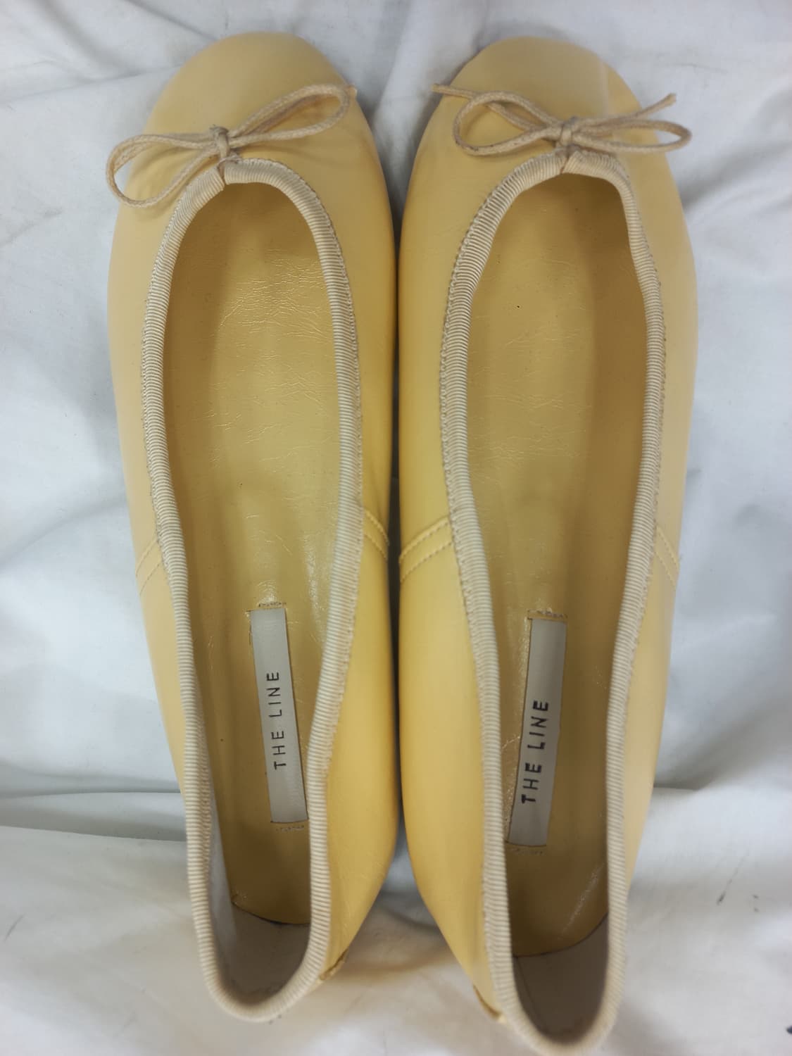 더라인 옐로우 플랫슈즈 245mm 상품이미지1