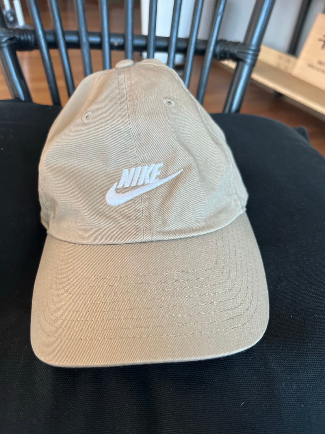 나이키 베이지 캡모자 상품이미지1
