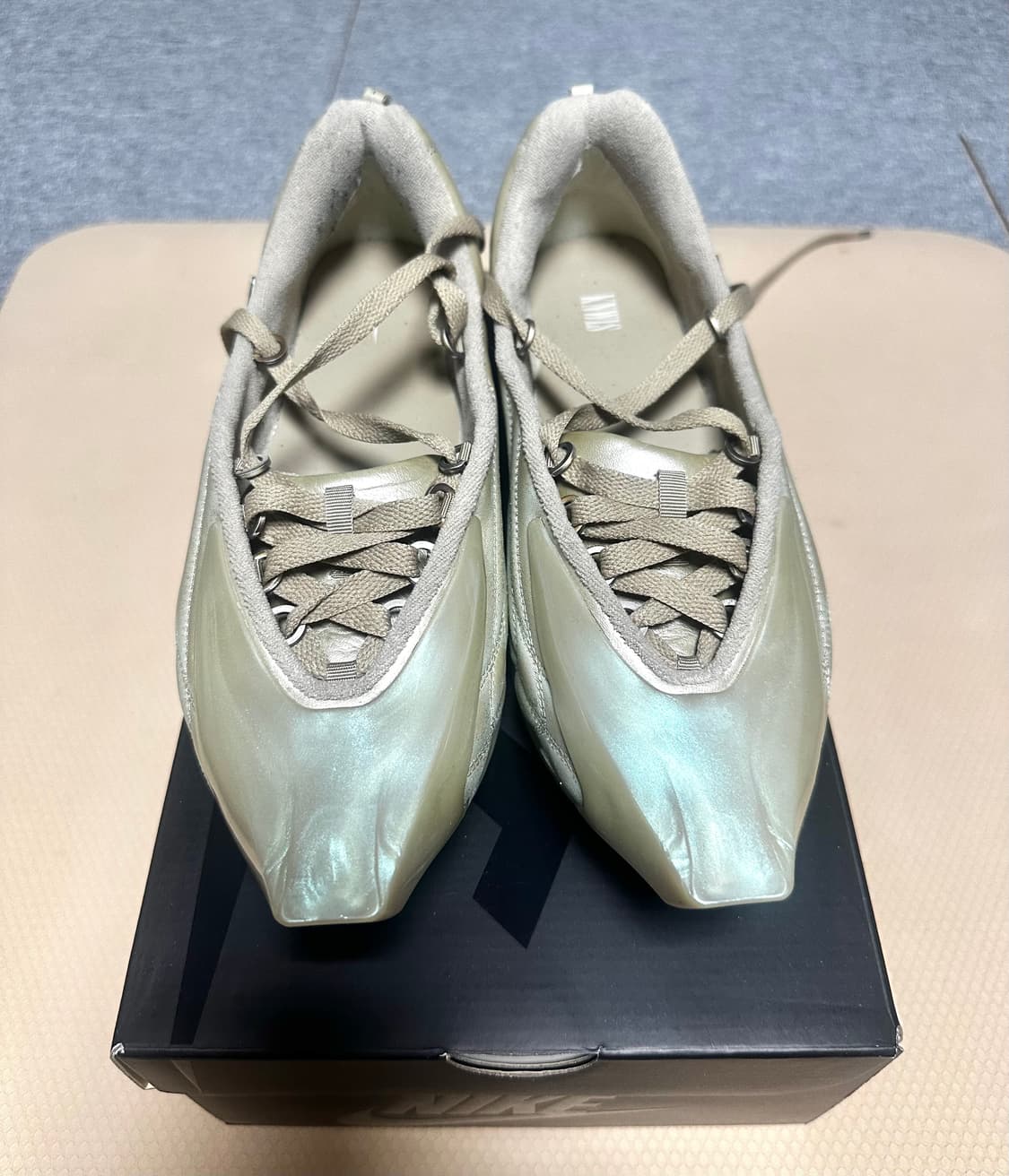 나이키 x 노울스 에어맥스 뮤즈 베이지 초크 상품이미지1