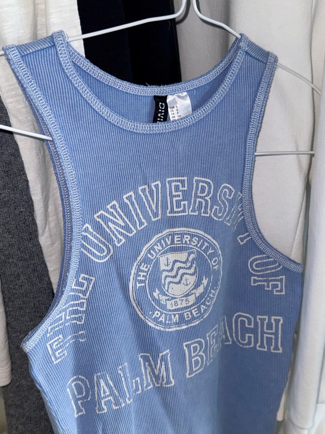 [미착용] h&m ripped vest top universityblue 상품이미지2