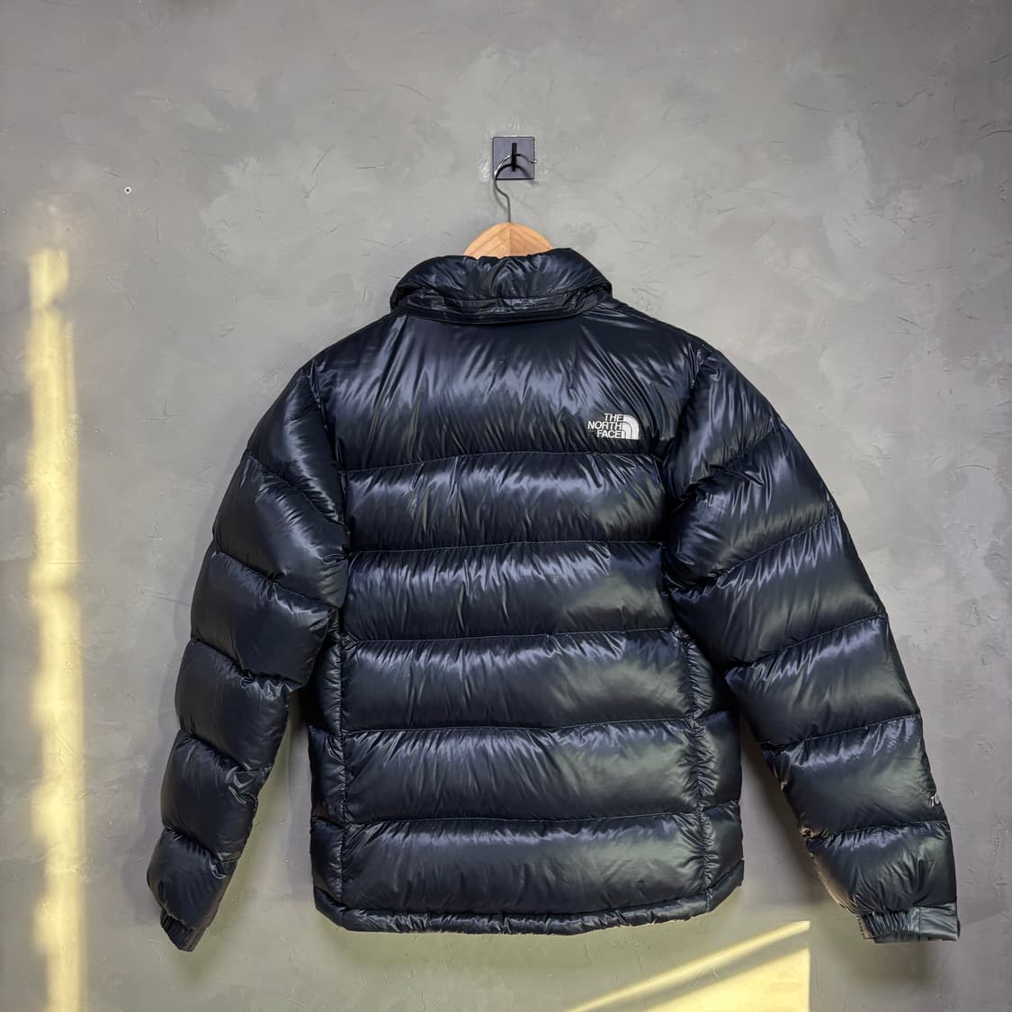 노스페이스 700 퍼텍스 구스다운 패딩 네이비 상품이미지4