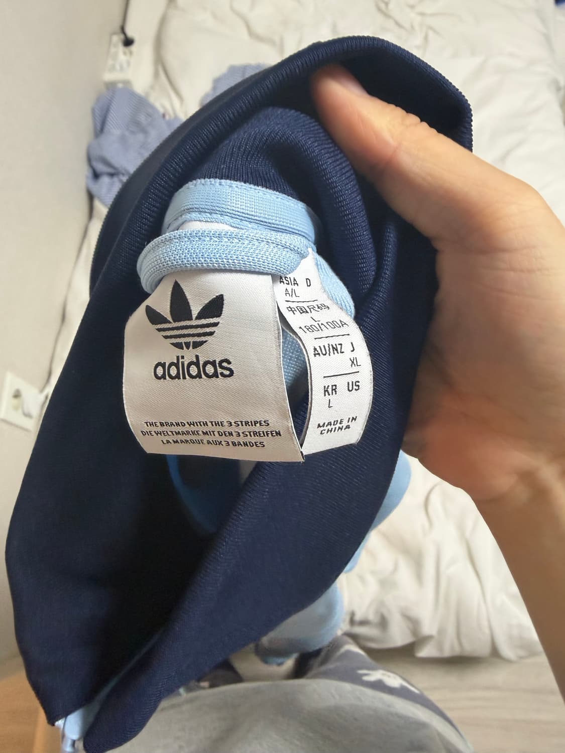 아디다스 하늘색 저지 (일본 공식 매장에서 구매) 사이즈 사진 참고 상품이미지2