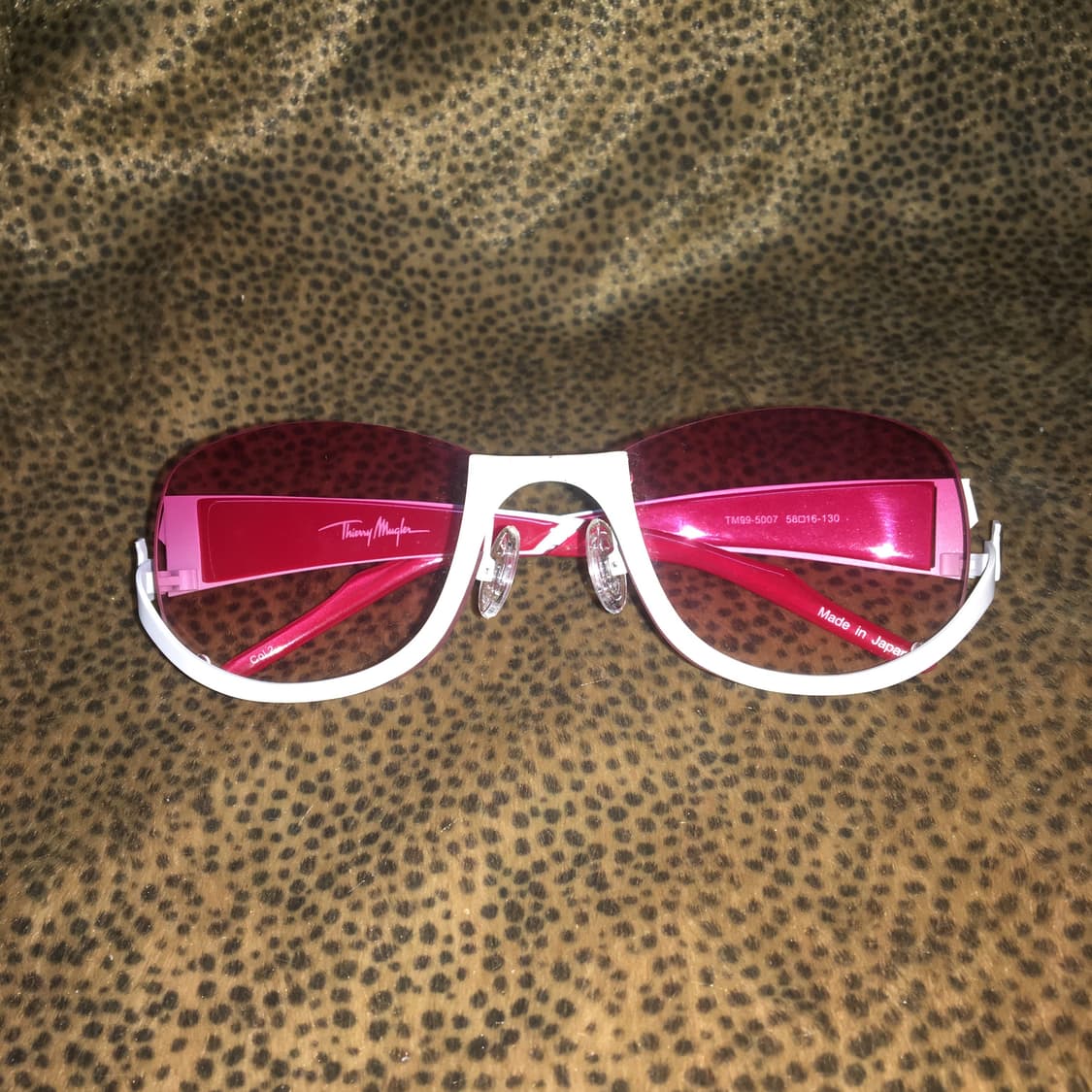 Thierry Mugler 별 안경 상품이미지7