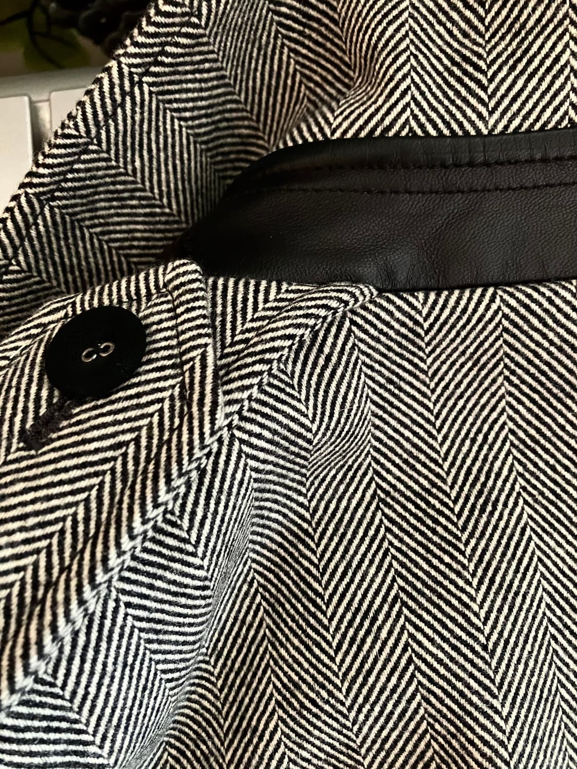 지방시 트위드 코트 상품이미지7