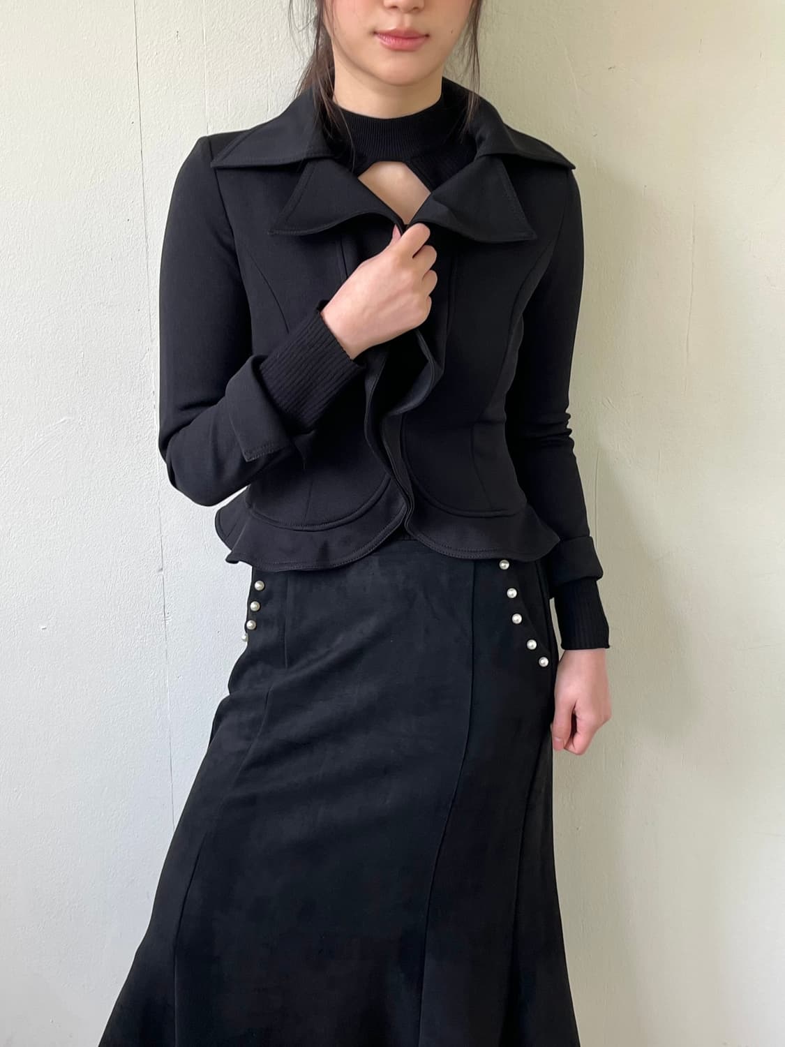 CECIL McBEE 셔링 블랙 자켓 상품이미지6