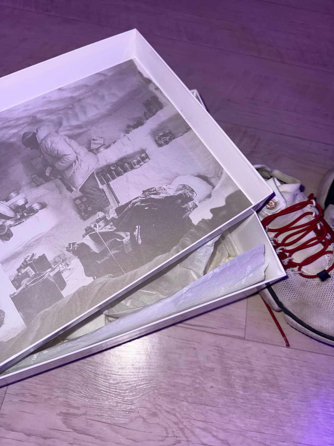 Moncler The Bubble Sneaker 상품이미지1