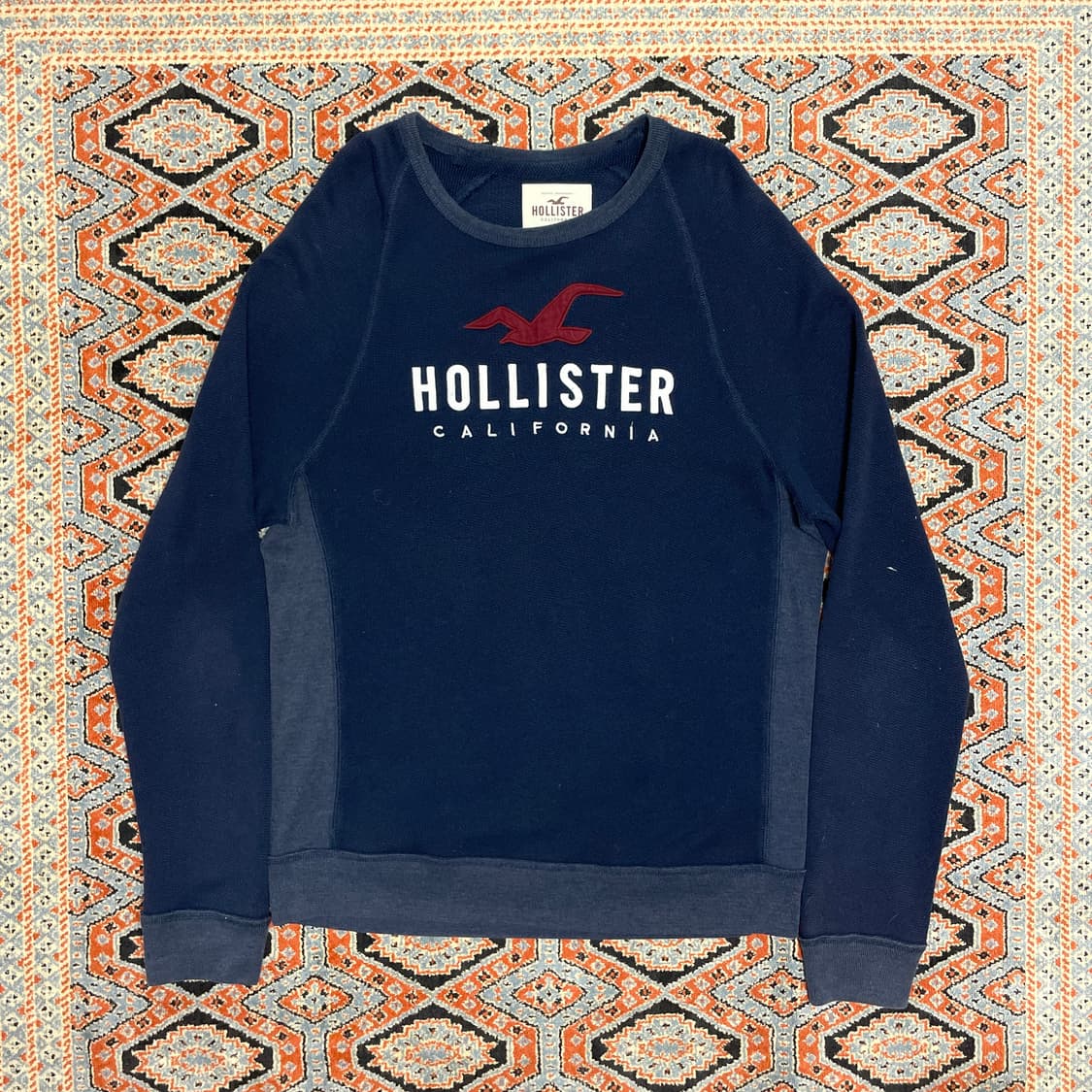 홀리스터 스펠로고 네이비 긴팔티셔츠 남성XL 상품이미지1