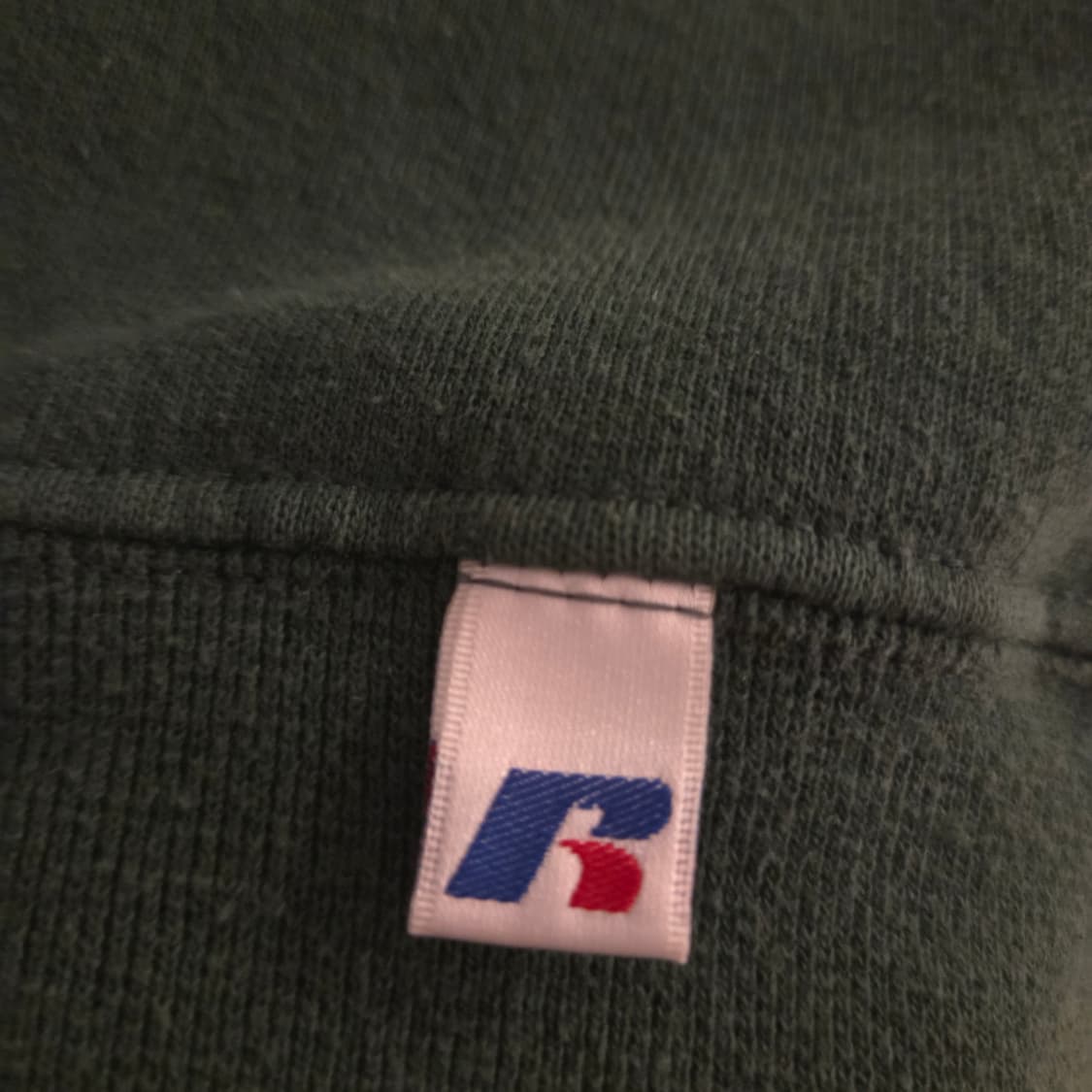 (XL) 러셀 에슬레틱 스웻셔츠 판매합니다. 상품이미지3