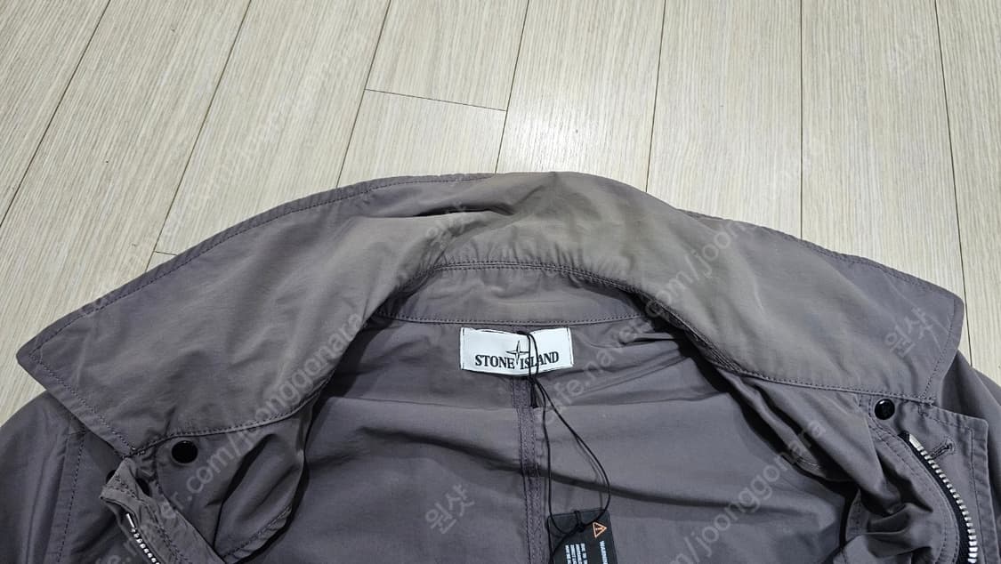 스톤아일랜드 마이크로랩스 트렌치 코트
블루그레이
S 95 상품이미지9