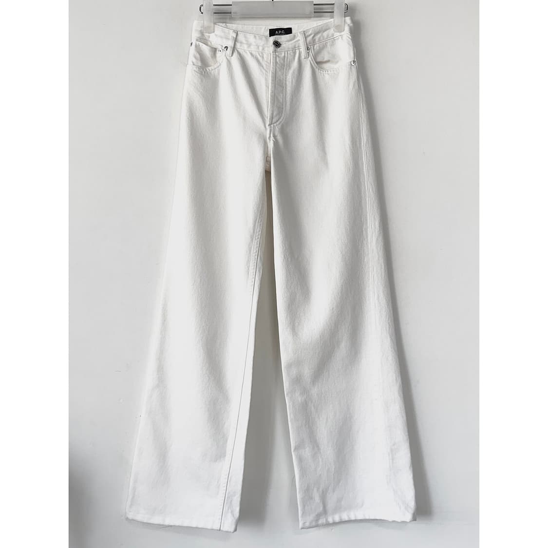 아페쎄 25 엘리자베스 화이트 데님 진 상품이미지3