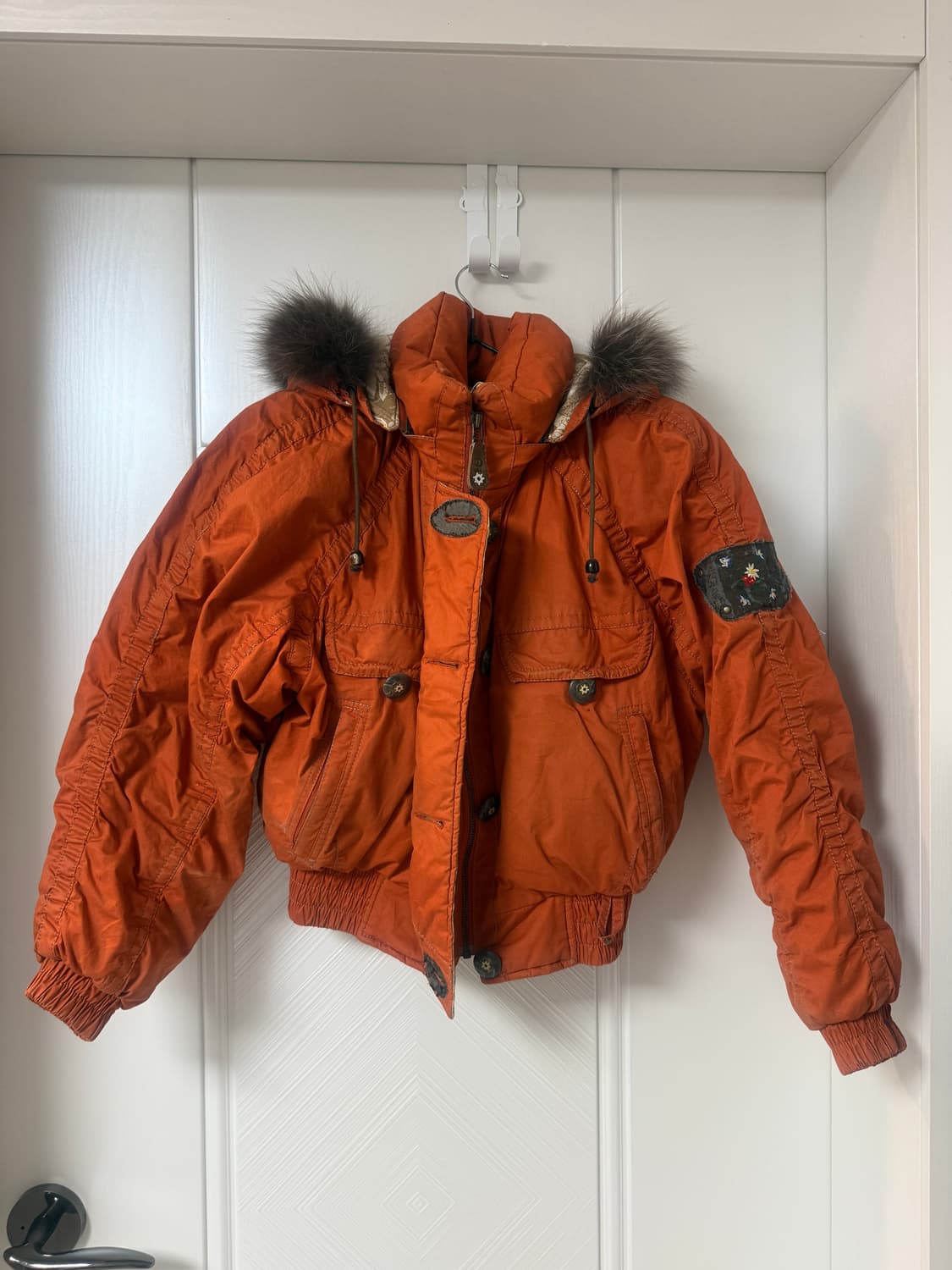 LAFONT X phenix 콜라보 다운자켓 상품이미지1