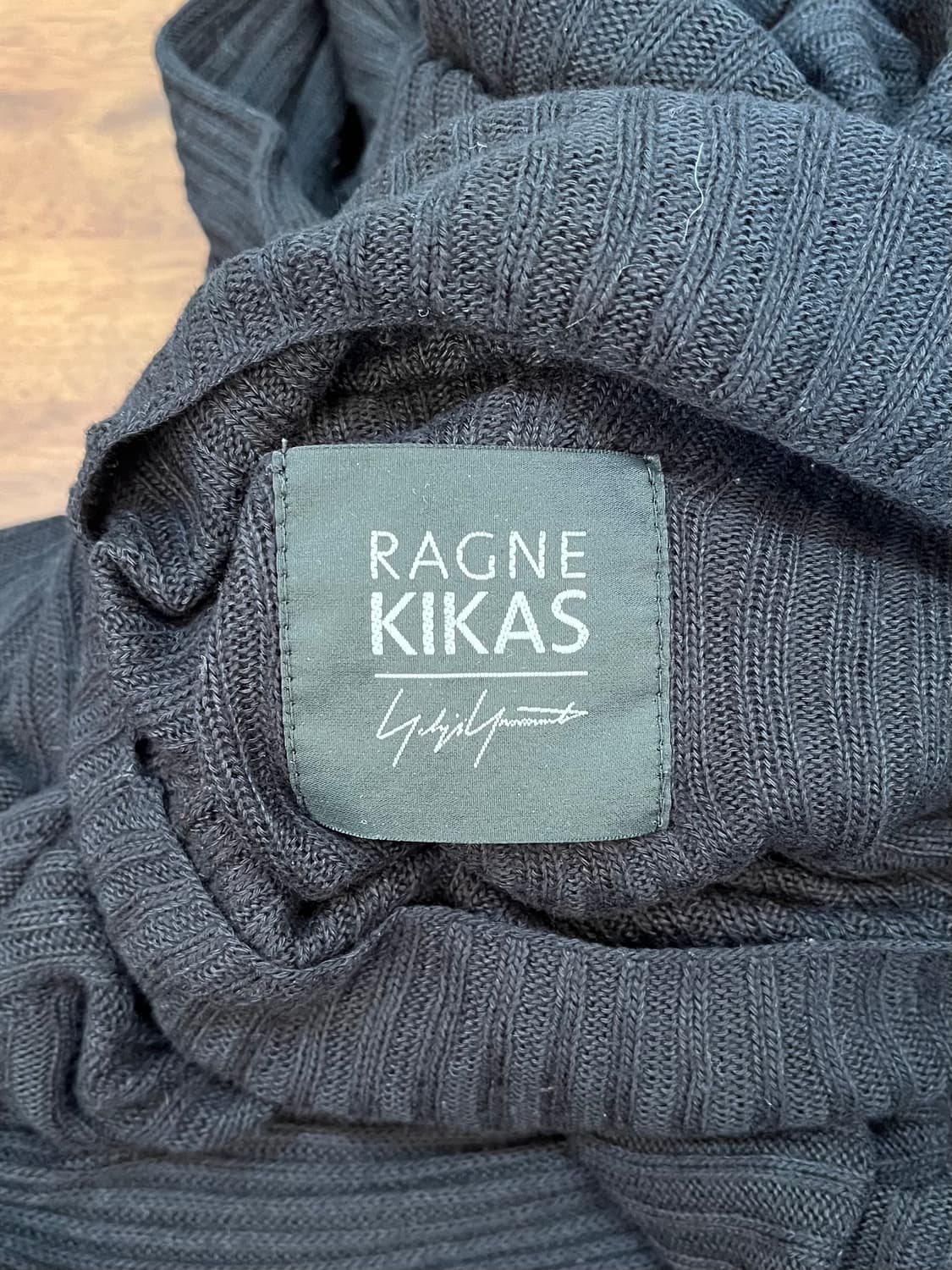 요지 야마모토 오버사이즈 터틀넥 스웨터 상품이미지6