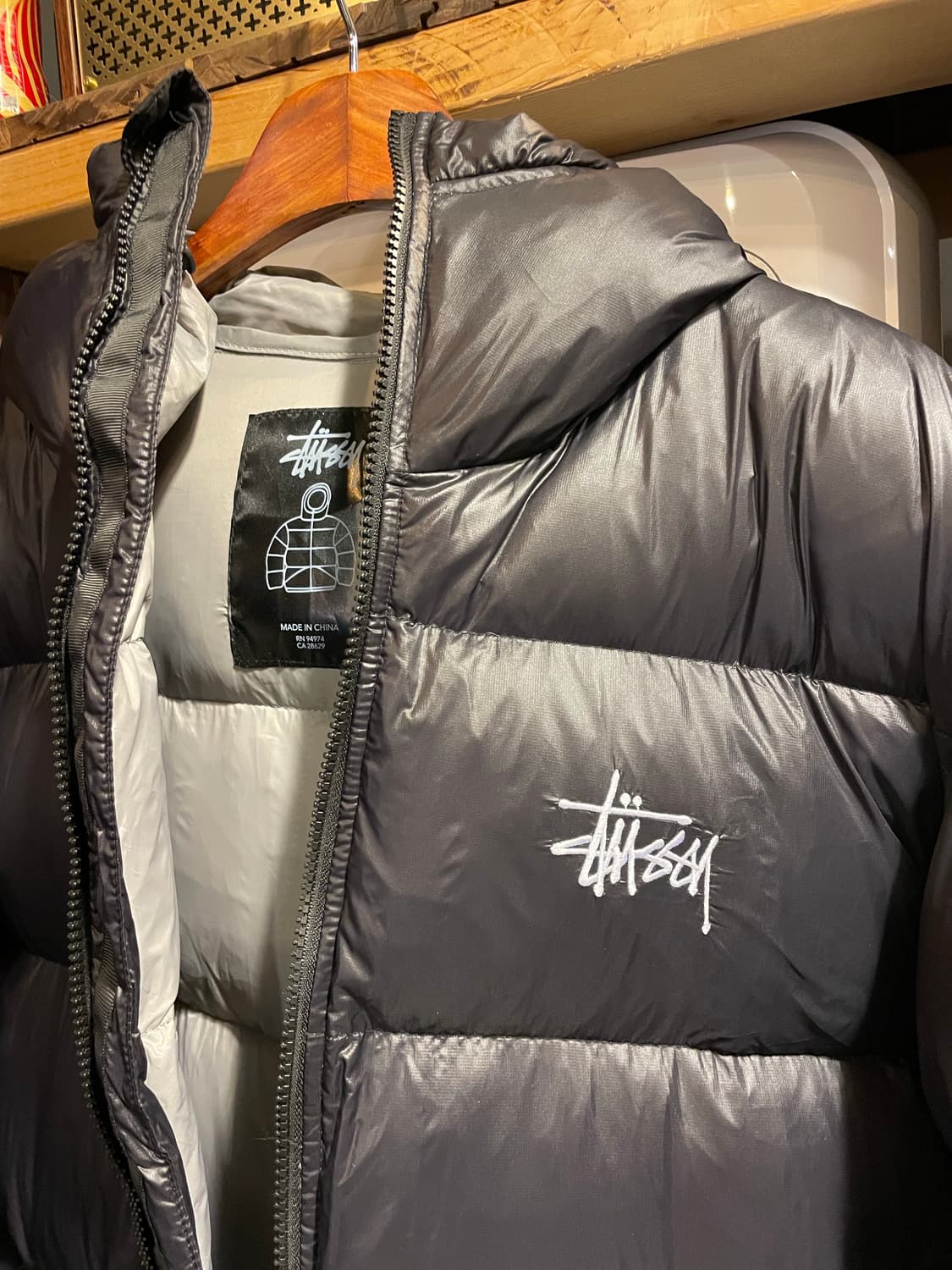 스투시 패딩 상품이미지2