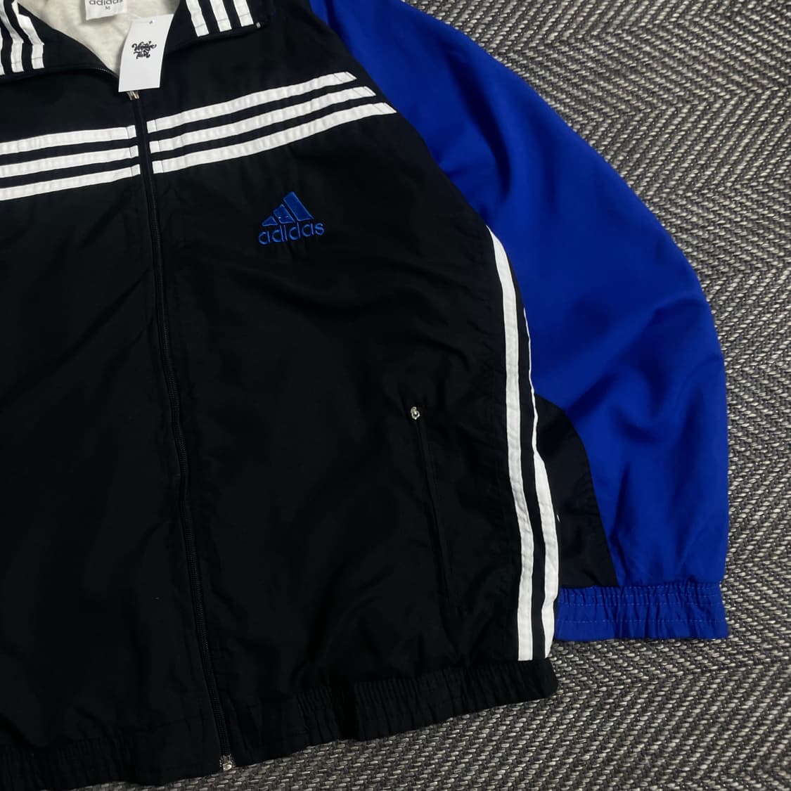 00s아디다스 올드스쿨 박시핏 바람막이o 3568 상품이미지2
