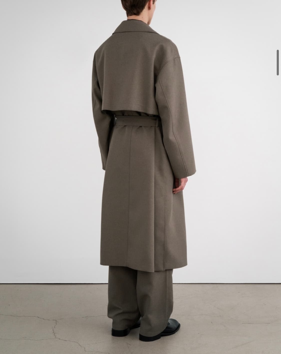 인사일런스 사사키 트렌치코트 상품이미지4