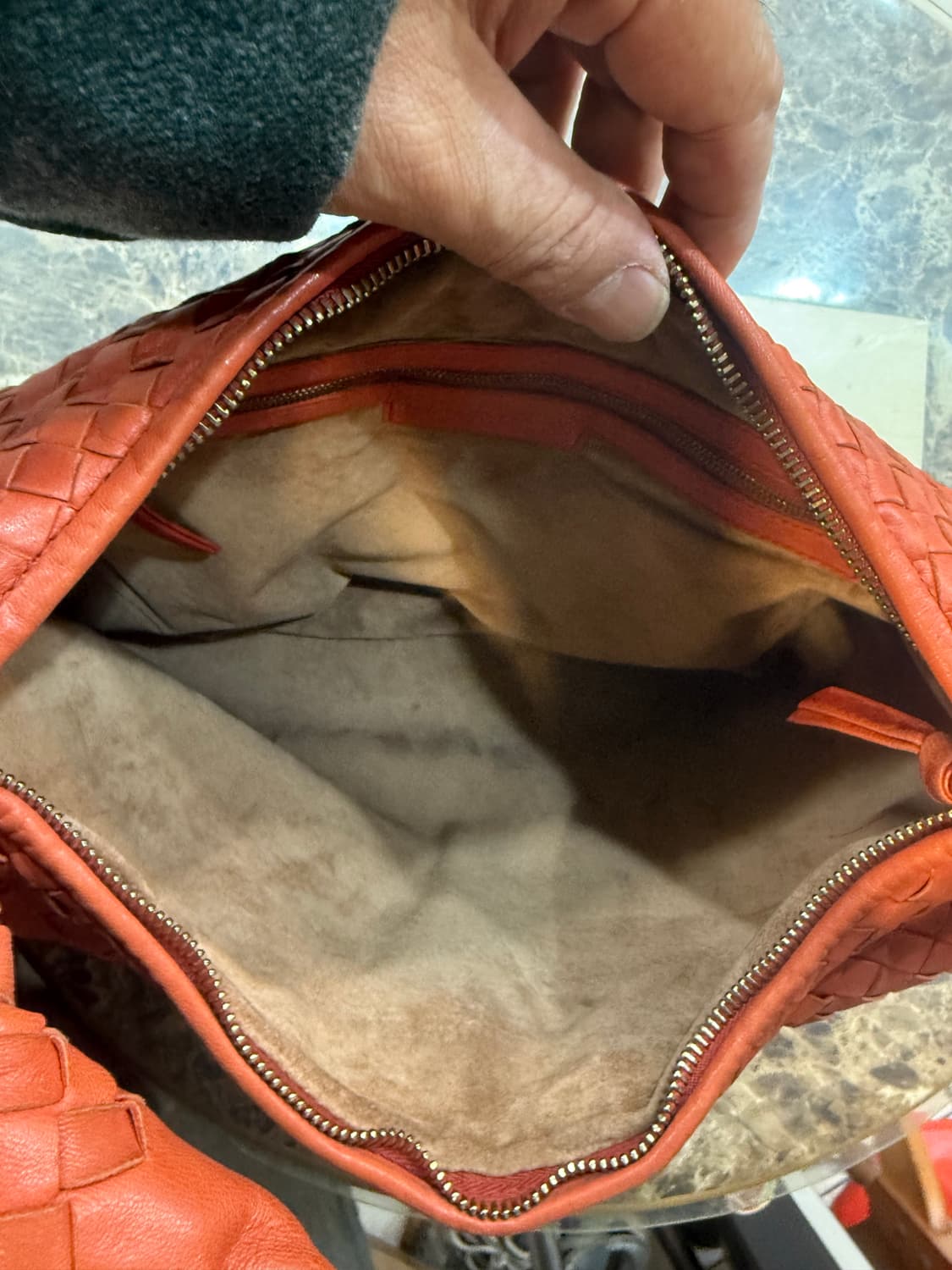 정품 보테카베네타 인트레치아토 호보백 팝니다 상품이미지6