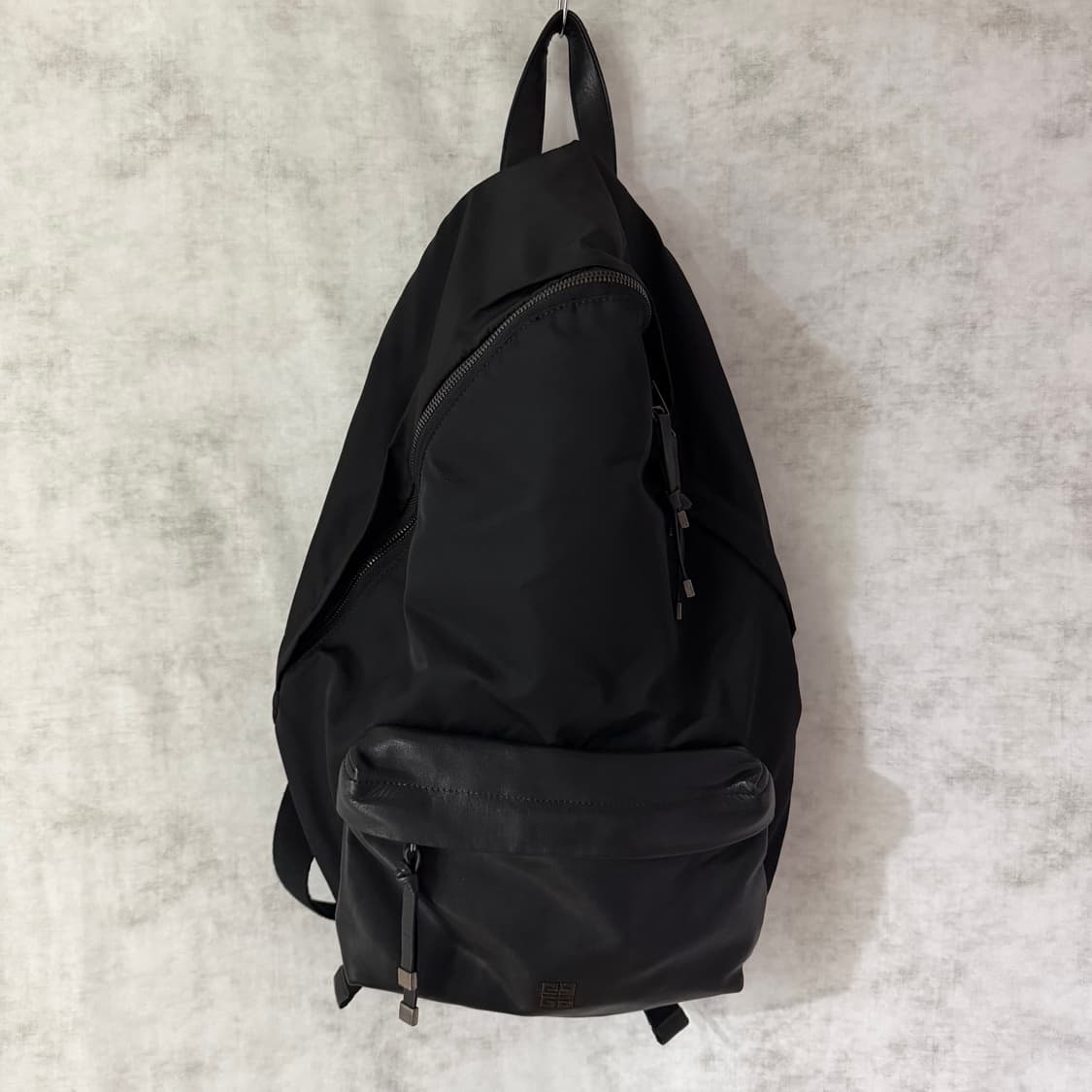 Givenchy stud bag 상품이미지2