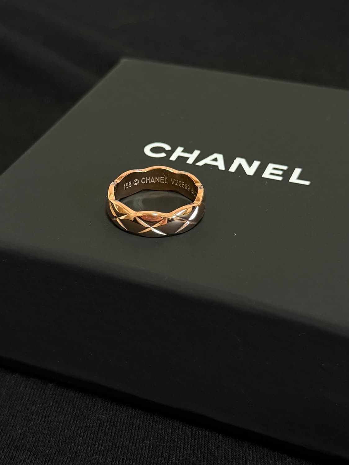 샤넬 정품 업사이클링 코코크러쉬 스몰 반지 상품이미지5