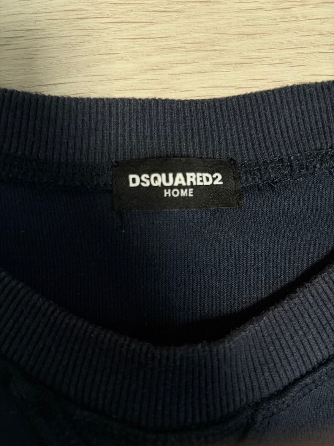 디스퀘어드 옴므 맨투맨 상품이미지3