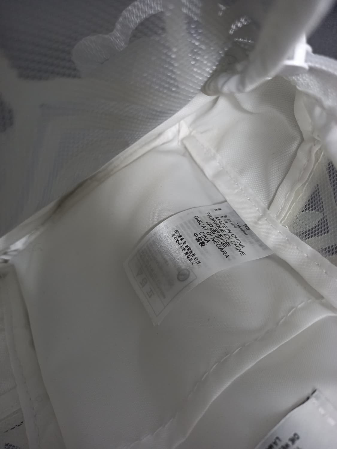 아디다스 오리지널스 미니백팩 상품이미지9