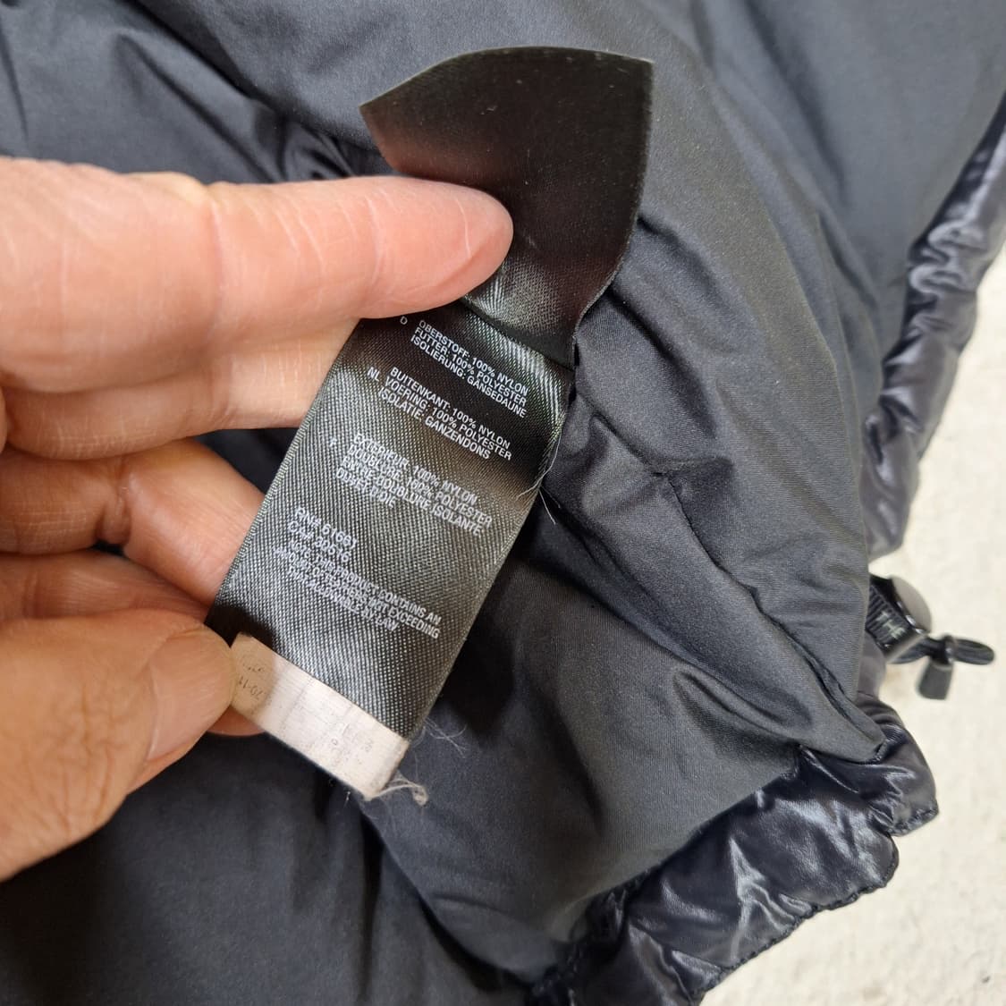 노스페이스  700눕시 유광패딩조끼M 상품이미지8