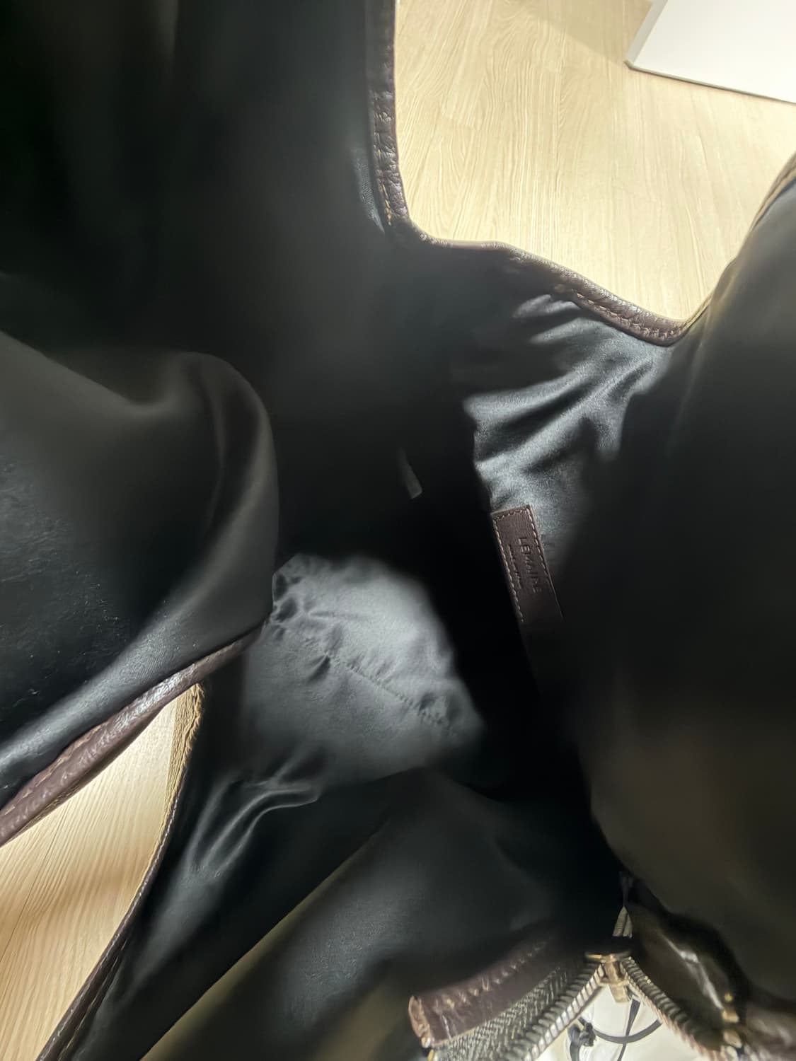 르메르 리포터백 상품이미지10