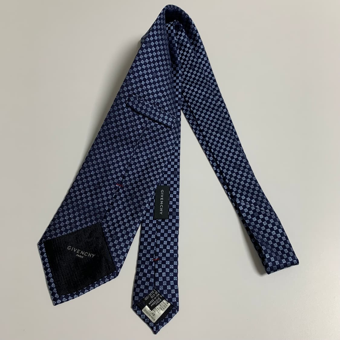 지방시(GIVENCHY) 신형라벨 명품넥타이 로고플레이 최상급 A+등급 상품이미지9