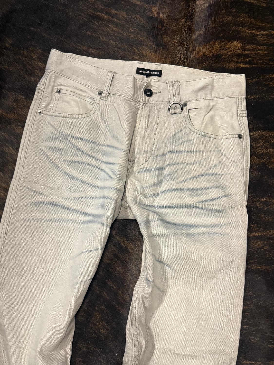 semantic Design Dirty Washing 화이트 데님 진 상품이미지2