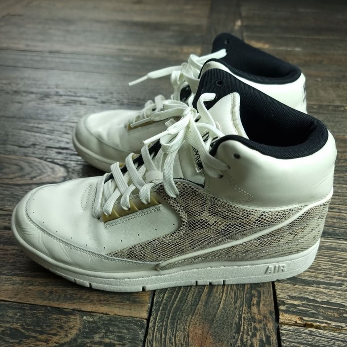 [나이키] 에어 파이톤 스네이크 스킨 스니커즈 M20036 상품이미지4