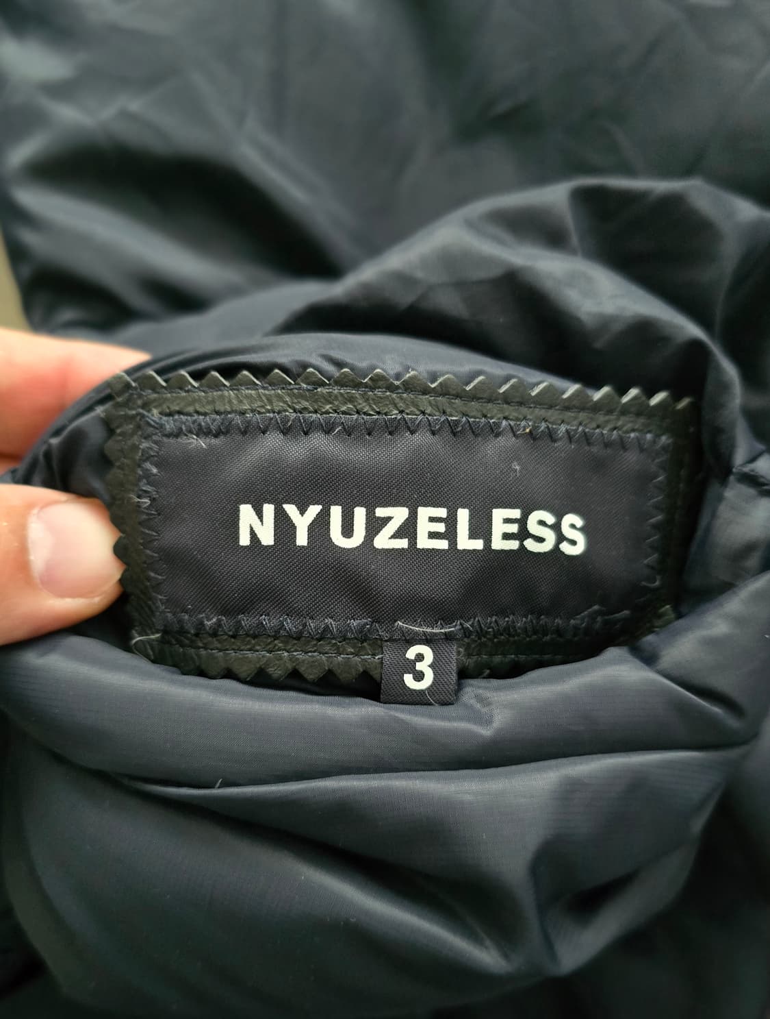 초레어) NYUZELESS 일본 브랜드 코트 L 싸이즈 판매 합니다. 상품이미지7