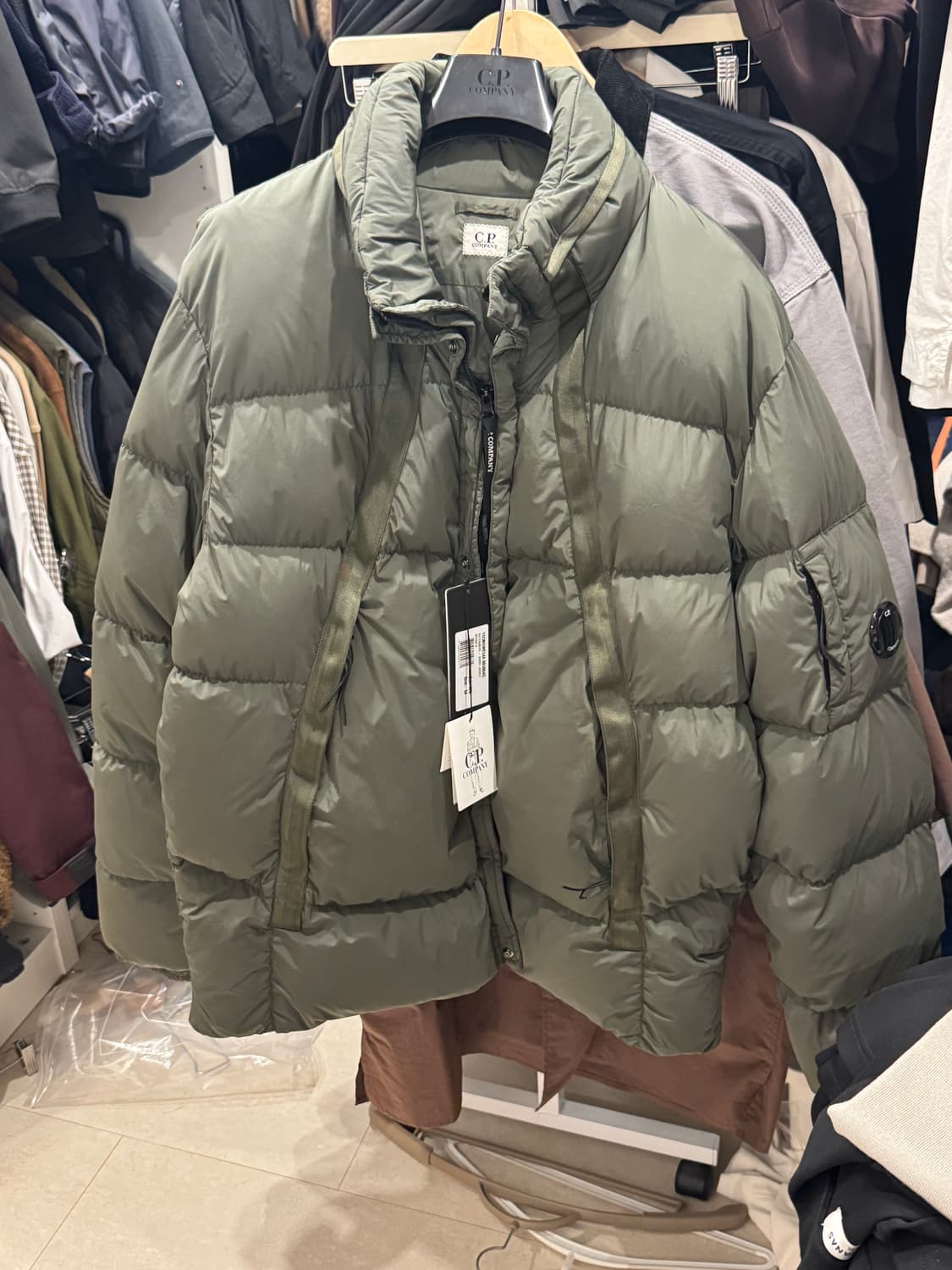 cp company nycra-r 패딩 카키그레이 54 상품이미지2